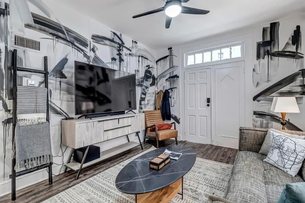 Contemporary Apartment - 5 Min To Tiaa Bank Field! 잭슨빌 외부 사진