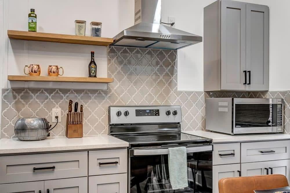 Contemporary Apartment - 5 Min To Tiaa Bank Field! 잭슨빌 외부 사진